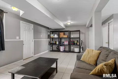 Other - 2308 Tamaroa Trl, Springfield, IL 62702 photo 7 of 12