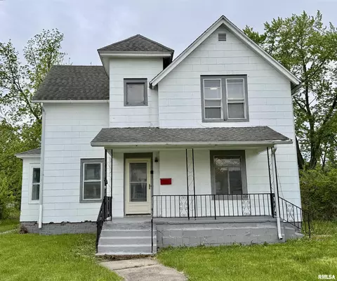 522 W Hail St, Bushnell, IL 61422