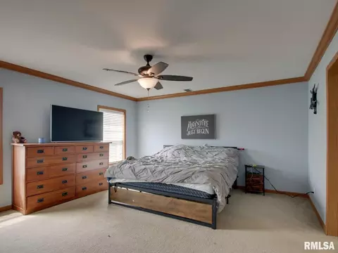 Bedroom - 4 Orchard Dr, Barry, IL 62312 photo 1 of 5