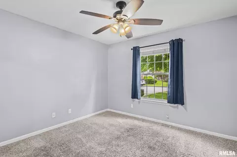 Bedroom - 801 Oakbrook Ave, Chatham, IL 62629 photo 9 of 10