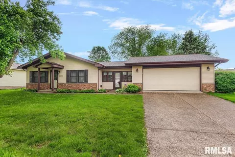 2000 Stockton Dr, Springfield, IL 62703
