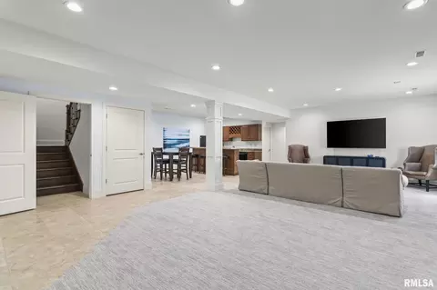 Other - 2408 Wimbledon Pl, Springfield, IL 62704 photo 8 of 16