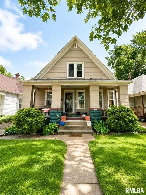 400 S Adelia St, Springfield, IL 62704