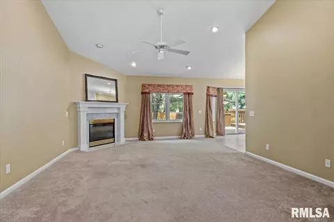 Living - 2601 Chicory Dr, Springfield, IL 62711 photo 1 of 5