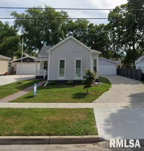 518 S Prairie St, Jacksonville, IL 62650