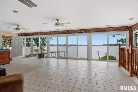 Other - 1013 E Lake Shore Dr, Springfield, IL 62712 photo 6 of 20