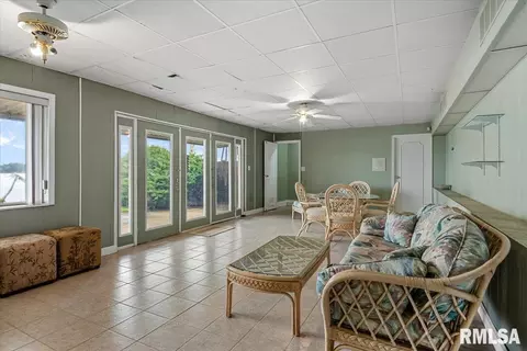 Other - 1013 E Lake Shore Dr, Springfield, IL 62712 photo 18 of 20