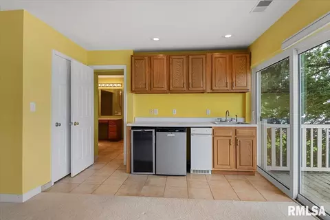 Other - 1013 E Lake Shore Dr, Springfield, IL 62712 photo 11 of 20