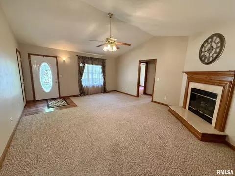 Living - 604 N Main St, Athens, IL 62613 photo 3 of 5