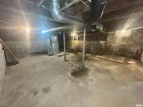 Other - 102 Sycamore St, Thayer, IL 62689 photo 3 of 4