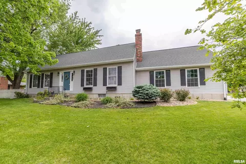 3107 Kingsridge Dr, Quincy, IL 62301