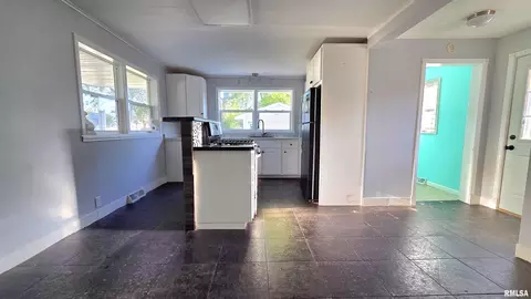 Other - 114 Ebony St, Thayer, IL 62689 photo 5 of 8