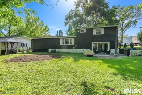 Exterior - 24 Sunnyside Dr, Springfield, IL 62702 photo 6 of 6