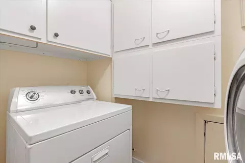 Other - 24 Sunnyside Dr, Springfield, IL 62702 photo 3 of 5