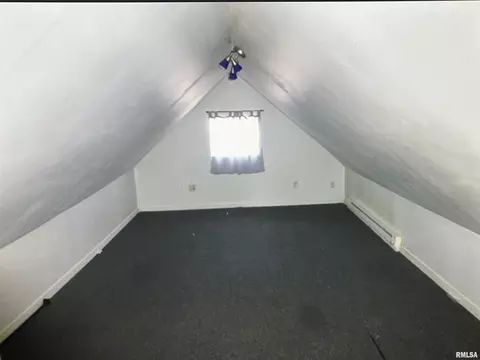 Bedroom - 1733 S Spring St, Springfield, IL 62704 photo 6 of 6