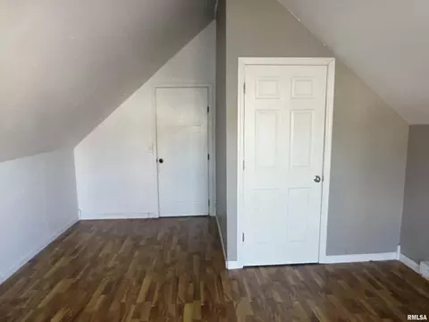 Bedroom - 1733 S Spring St, Springfield, IL 62704 photo 5 of 6