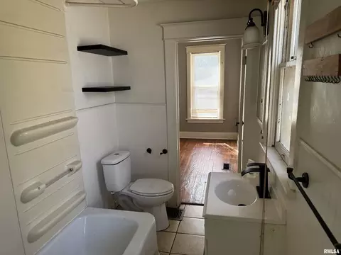 Bath - 1733 S Spring St, Springfield, IL 62704 photo 1 of 3