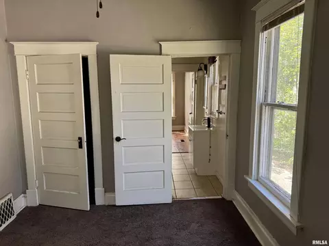 Bedroom - 1733 S Spring St, Springfield, IL 62704 photo 2 of 8