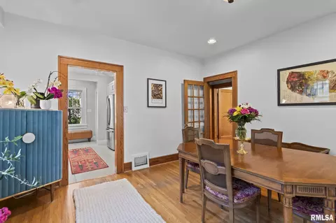 Dining - 1807 S Park Ave, Springfield, IL 62704 photo 3 of 4