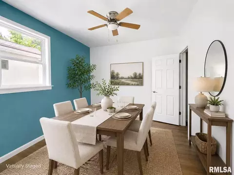Dining - 330 S State St, Springfield, IL 62704 photo 1 of 1