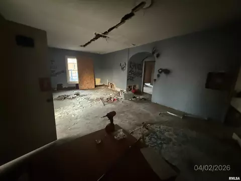 Other - 932 W Edwards St, Springfield, IL 62704 photo 3 of 4