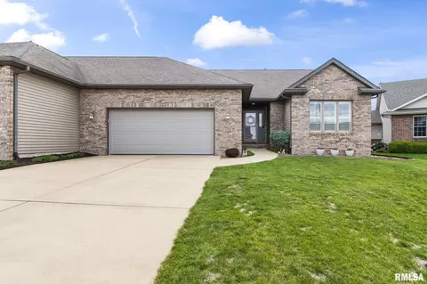 Exterior - 2705 Johnathan Pl, Springfield, IL 62711 photo 2 of 8