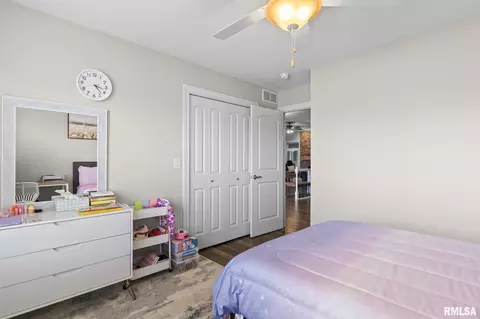 Bedroom - 2705 Johnathan Pl, Springfield, IL 62711 photo 6 of 9