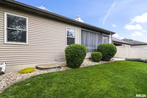 Exterior - 2705 Johnathan Pl, Springfield, IL 62711 photo 6 of 8