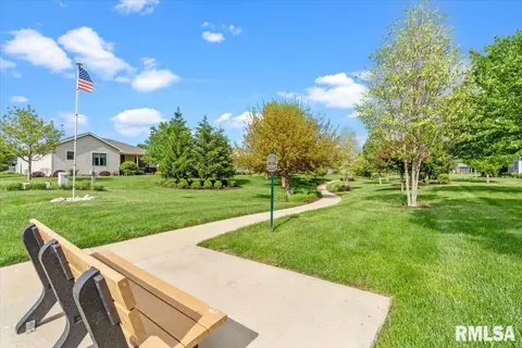 Exterior - 3901 Waterstone Way, Springfield, IL 62711 photo 11 of 12