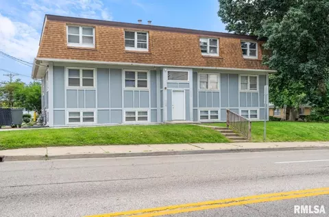 Exterior - 629 W Washington St, Springfield, IL 62702 photo 1 of 1