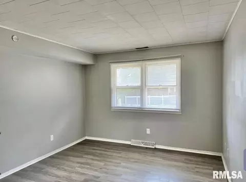 Other - 629 W Washington St, Springfield, IL 62702 photo 5 of 6