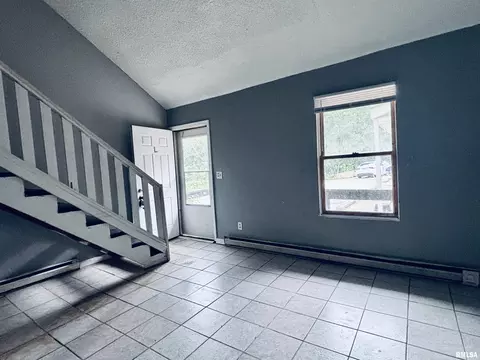 524 E Ridgely Ave, Springfield, IL 62702 photo 5