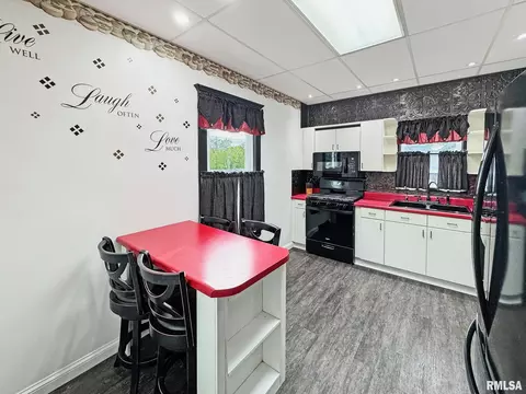 Kitchen - 109 E North St, Mount Sterling, IL 62353 photo 1 of 3