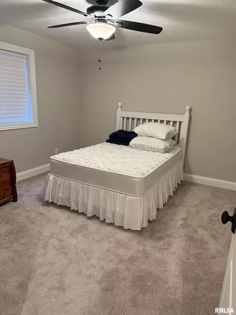 Bedroom - 1508 Dearborn St, Springfield, IL 62711 photo 2 of 7