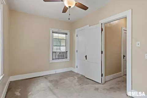 Bedroom - 2333 Yale Blvd, Springfield, IL 62703 photo 2 of 5