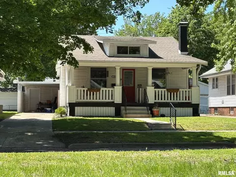 2017 S Lowell Ave, Springfield, IL 62704
