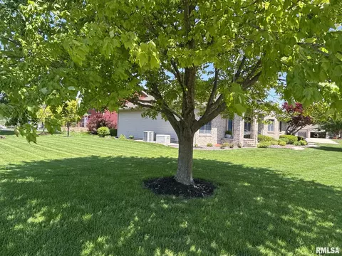 4377 Old Salem Ln, Springfield, IL 62711 photo 3