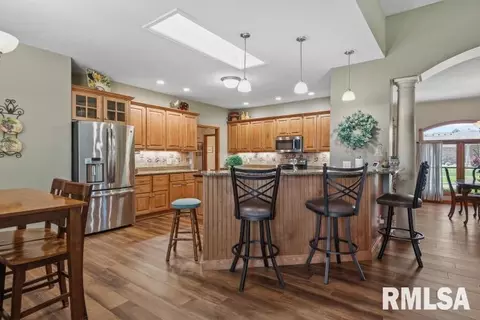 Other - 4377 Old Salem Ln, Springfield, IL 62711 photo 3 of 12