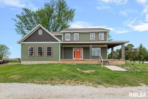 2109 County Highway 4, Roanoke, IL 61561