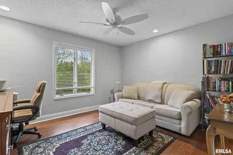 Other - 890 Roanoke Dr, Springfield, IL 62702 photo 2 of 8
