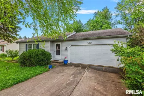 Other - 400 E Lynwood Dr, Athens, IL 62613 photo 2 of 6