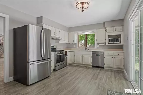 Other - 61 Sarah Ave, Springfield, IL 62703 photo 7 of 14