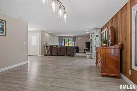 Other - 61 Sarah Ave, Springfield, IL 62703 photo 5 of 14