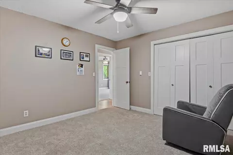 Bedroom - 61 Sarah Ave, Springfield, IL 62703 photo 7 of 7