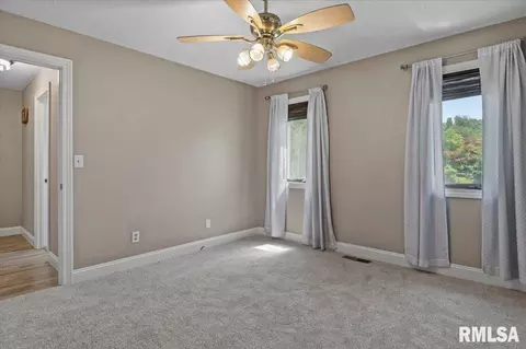 Bedroom - 61 Sarah Ave, Springfield, IL 62703 photo 5 of 7