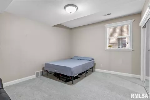 Bedroom - 2320 Chatham Rd, Springfield, IL 62704 photo 6 of 12