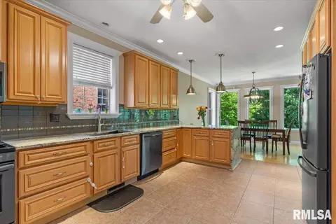 Kitchen - 2320 Chatham Rd, Springfield, IL 62704 photo 1 of 3
