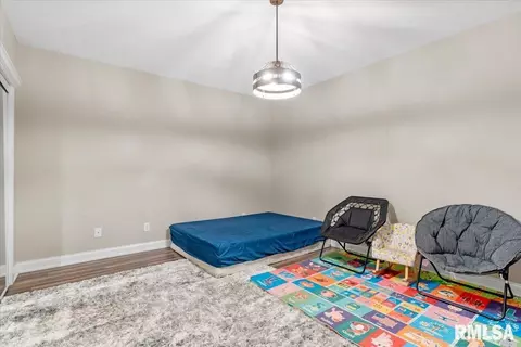 Bedroom - 2320 Chatham Rd, Springfield, IL 62704 photo 9 of 12