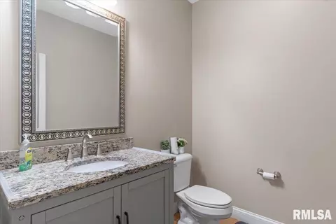 Entry Way - 2320 Chatham Rd, Springfield, IL 62704 photo 5 of 5