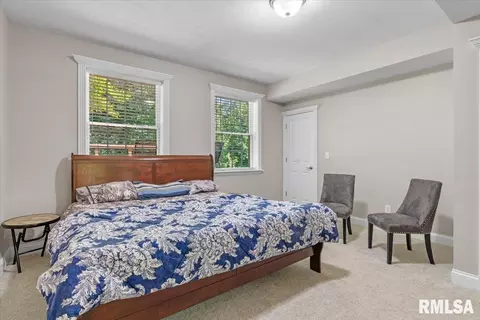 Bedroom - 2320 Chatham Rd, Springfield, IL 62704 photo 4 of 12